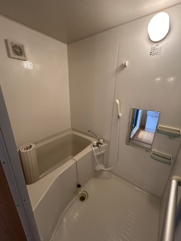 堺市堺区今池町６丁のテラスの浴室