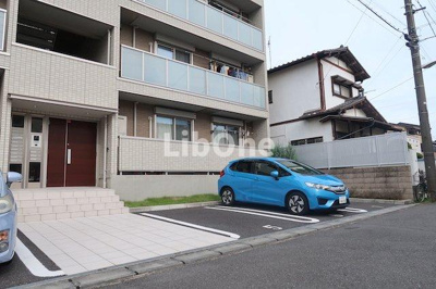 【駐車場】 | ホワイトコーストポロ
