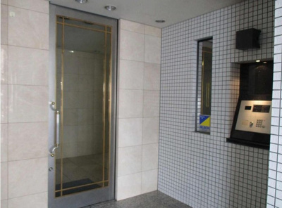 【その他共用部分】 | カサ・ラ・ヴィタ目白 | オートロック完備で安心のセキュリティ♪