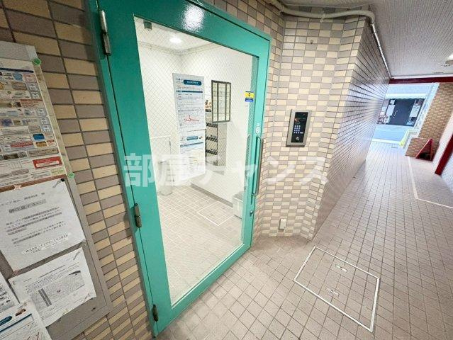 コスモピア金山のエントランス