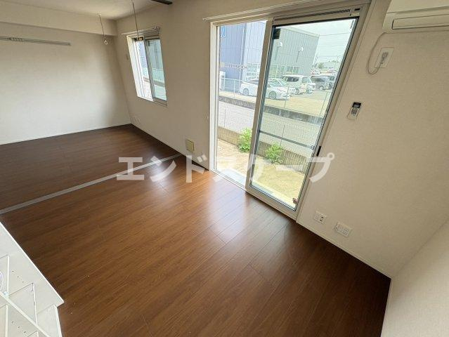 ｃａｓａ　Ⅰの居間・リビング|高崎、前橋のお部屋探しはエンドスケープまで！お客様の理想お聞かせ下さい♪