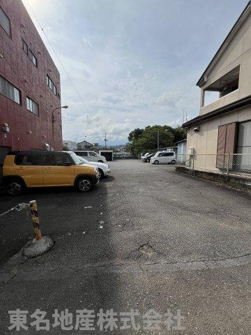 服部パーキング