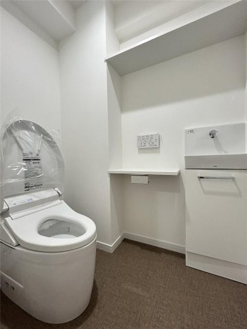 合志市幾久富の賃貸マンションのトイレ