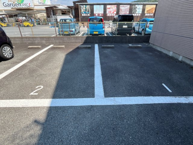 アーバンレジデンスの駐車場