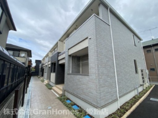 シーズンテラス太子の外観