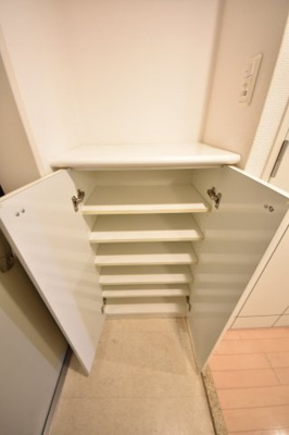 【収納】 | スワンズ神戸三宮イースト