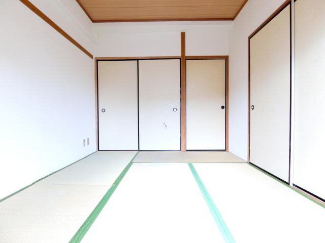 グレースコート青葉丘の和室|別部屋イメージ