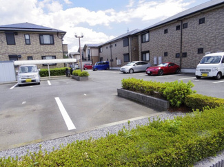 【駐車場】 | グランドゥール　Ⅱ(ABC)