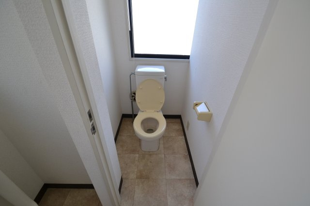 【トイレ】 | ソレーユ西山