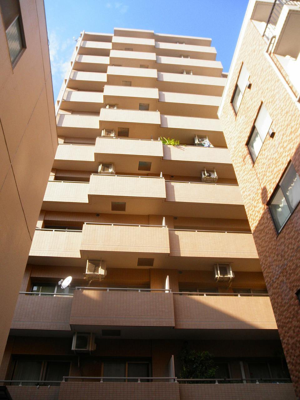 ヴェラハイツ本郷の外観