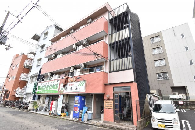 イトーピア津久野の外観