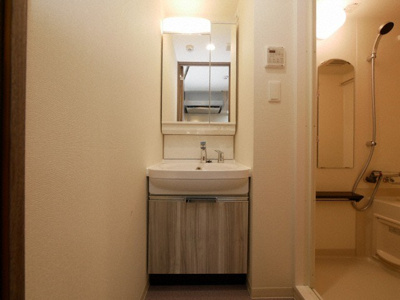 【独立洗面台】 | プレサンスTHE TENNOJI 逢阪トゥルー