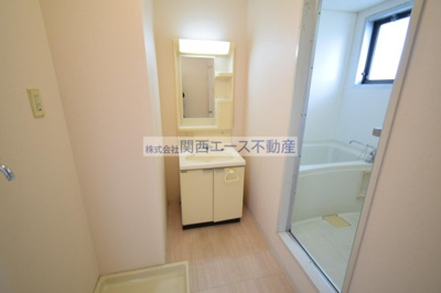  | ロイヤルハイツ