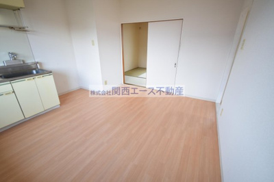  | ロイヤルハイツ