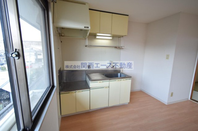 【キッチン】 | ロイヤルハイツ