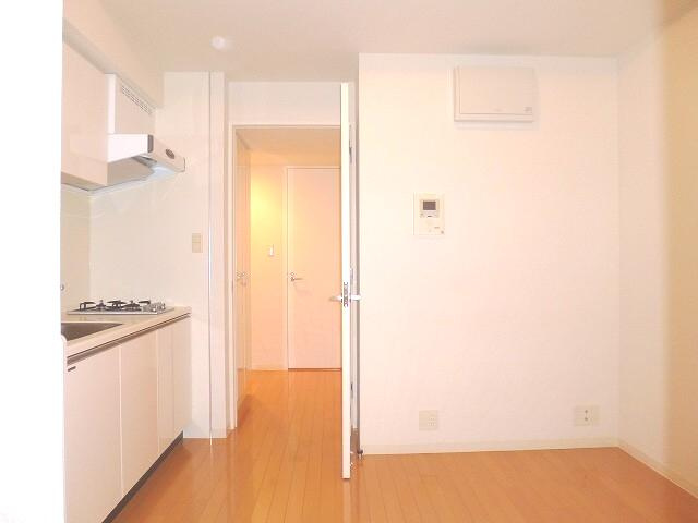 ParkCube上野の居間・リビング|ペット可、アップライトピアノ可