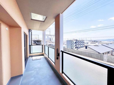 【バルコニー】 | イングス郡山グレース