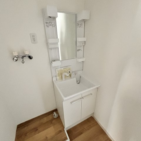 中島町3丁目アパートの洗面所