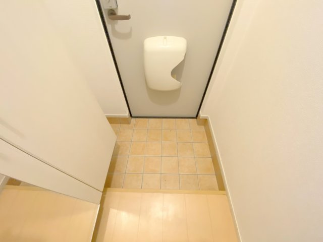 【玄関】 | クラールブリーゼB棟