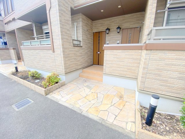 【エントランス】 | クラールブリーゼB棟