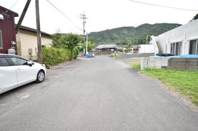 【前面道路含む現地写真】 | 肝属郡南大隅町根占川南　売地