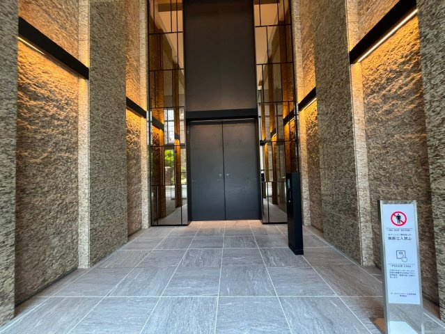 ザ・ファインタワー大阪肥後橋 BRAVI不動産のエントランス|毎日通るエントランスはこのようになっています