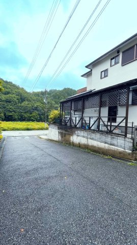 川辺郡猪名川町島字柿瀬の前面道路含む現地写真