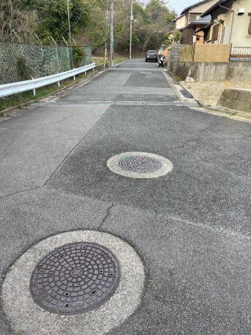 大和東5丁目の前面道路含む現地写真