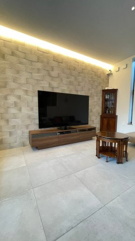 昆陽泉町3丁目の居間・リビング