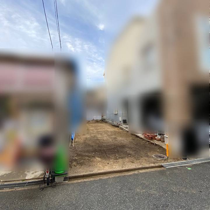 小松南町1丁目の外観