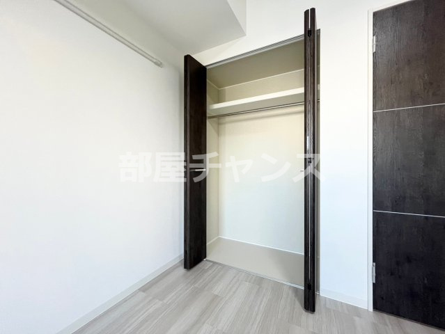 ボーデュキャナル幅下の収納