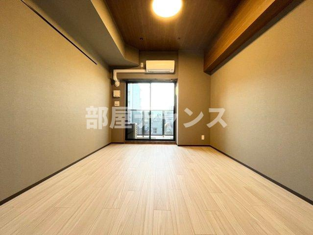 メイクスWアート丸の内の居間・リビング