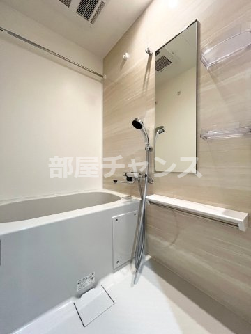 メイクスWアート丸の内の浴室