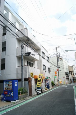 ワコー南大塚マンションの外観