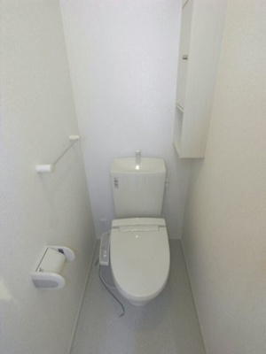 【トイレ】 | サン・コテージュＢ | 落ち着いたトイレです