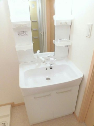 ブルーベリーの洗面所|使いやすい洗面所です