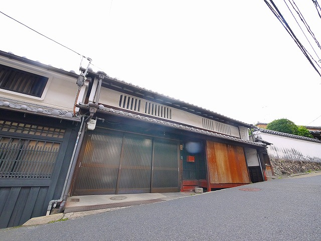 鳴川町古民家物件の展望