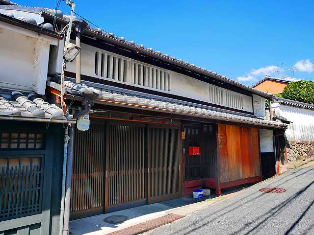鳴川町古民家物件の外観