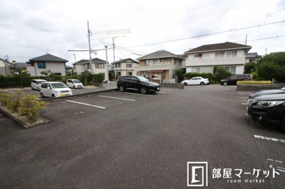 【駐車場】 | 三好ヶ丘ハイツ