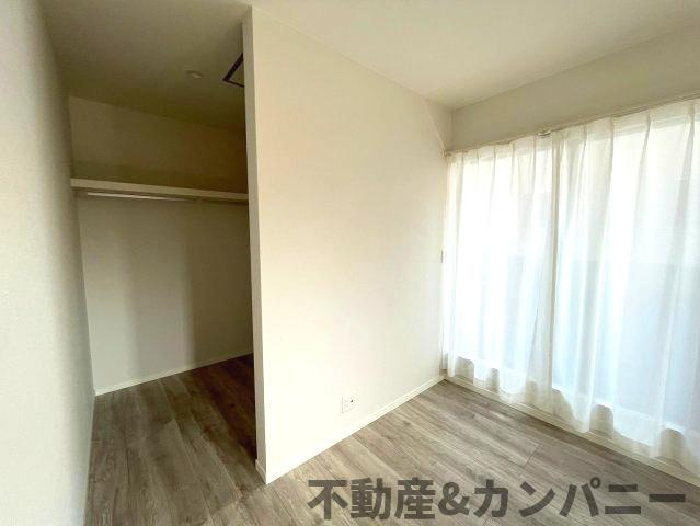 ディアタウン越智2丁目No.1　新築未入居戸建1号棟の洋室|落ち着いた色調の洋室です