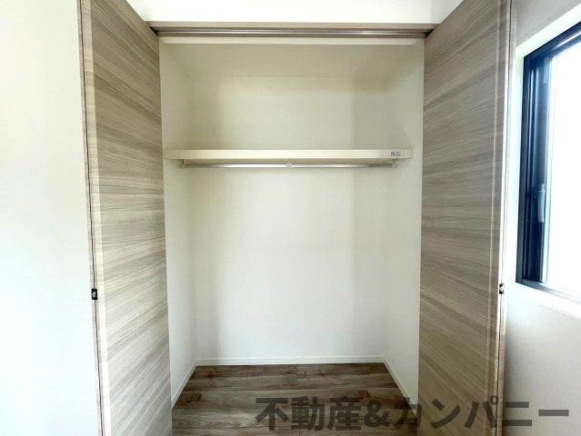 ディアタウン越智2丁目No.1　新築未入居戸建1号棟の収納|大きなものも収納できそうです