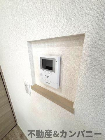 ディアタウン北斎院のその他|ニッチの中にモニター付きインターホン