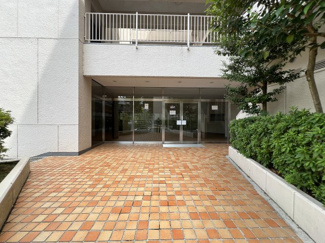 【エントランス】 | 建物の内部です