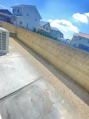 【庭】 |  コスモコート 