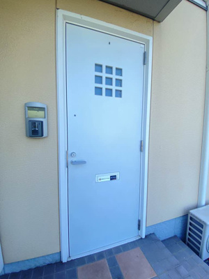 【エントランス】 |  コスモコート 