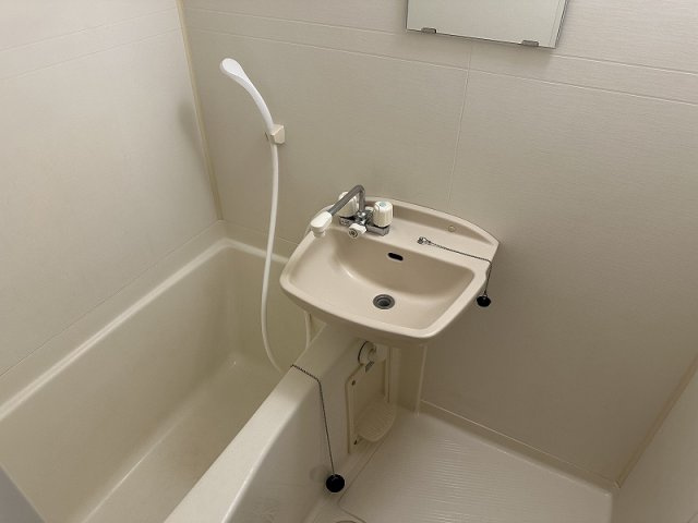 レオパレスアクエリアスの浴室