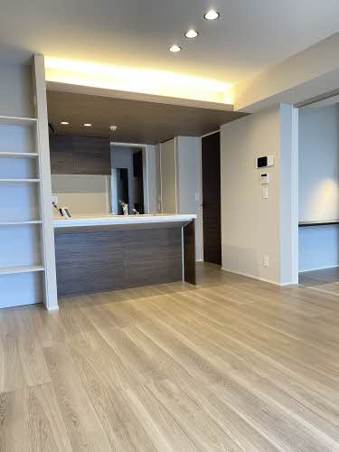 熊本市中央区琴平本町の賃貸マンションの居間・リビング