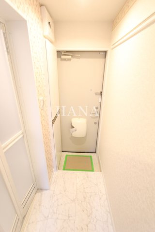 【玄関】 | ユナイト丸子エルヴィスの杜 | 同シリーズ物件の参考写真です。