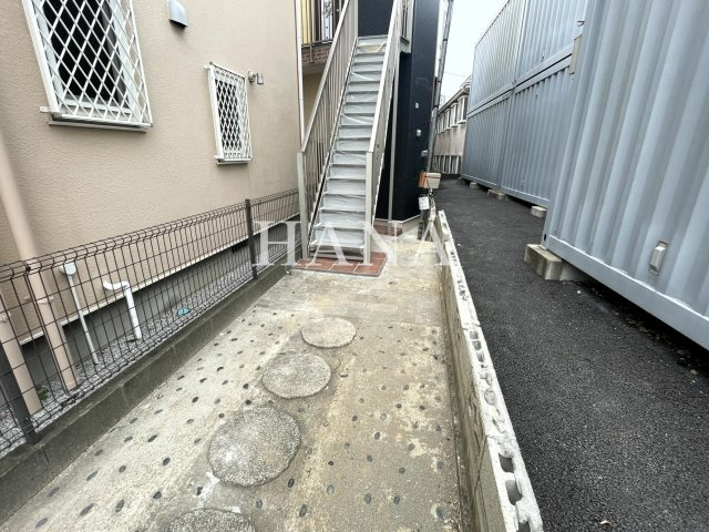 【エントランス】 | ユナイト丸子エルヴィスの杜