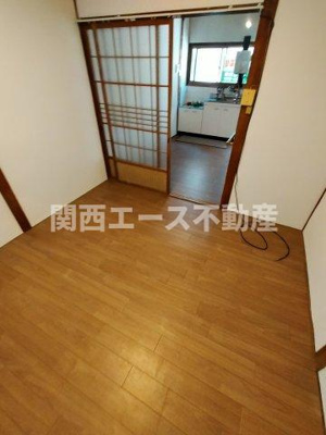  | 南津の辺町貸家